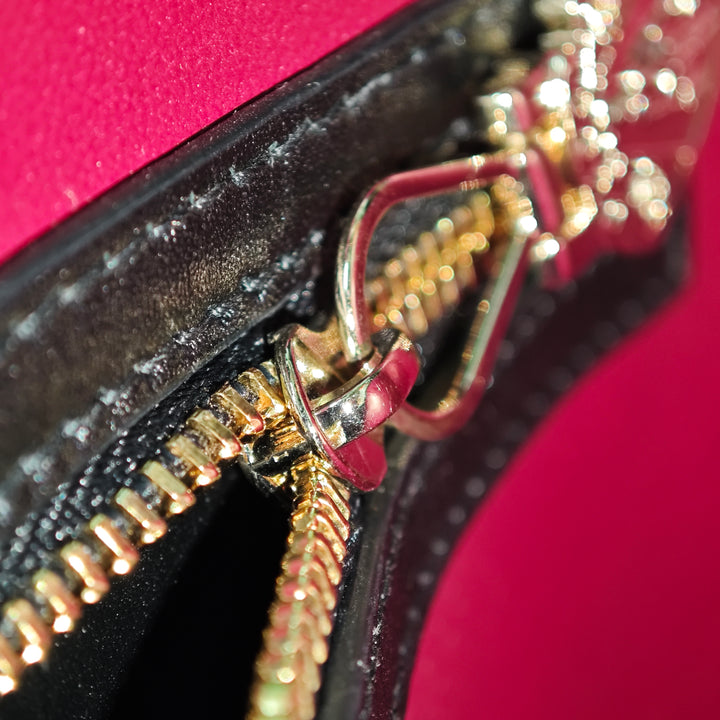Gucci Small Cuir de veau Web Jackie 1961 Sac porté croisé