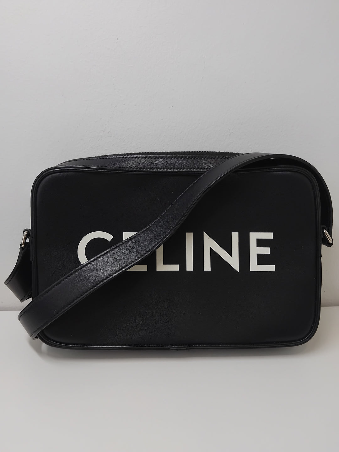 Celine Smooth Cuir de veau Logo Messenger Sac