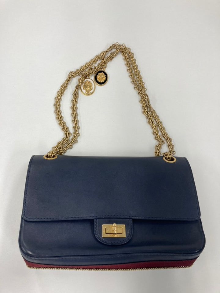 Chanel Cuir de veau Reissue 2.55 Medallion Double rabat 225