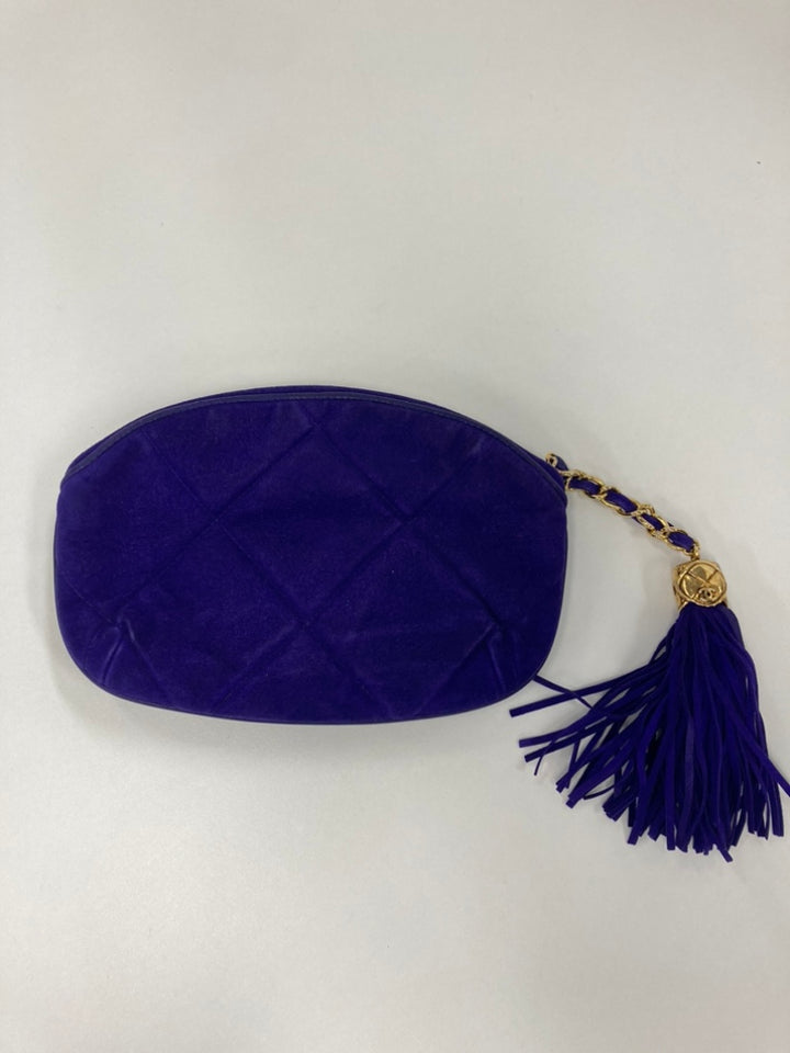 Chanel CC Daim Pompon Pochette