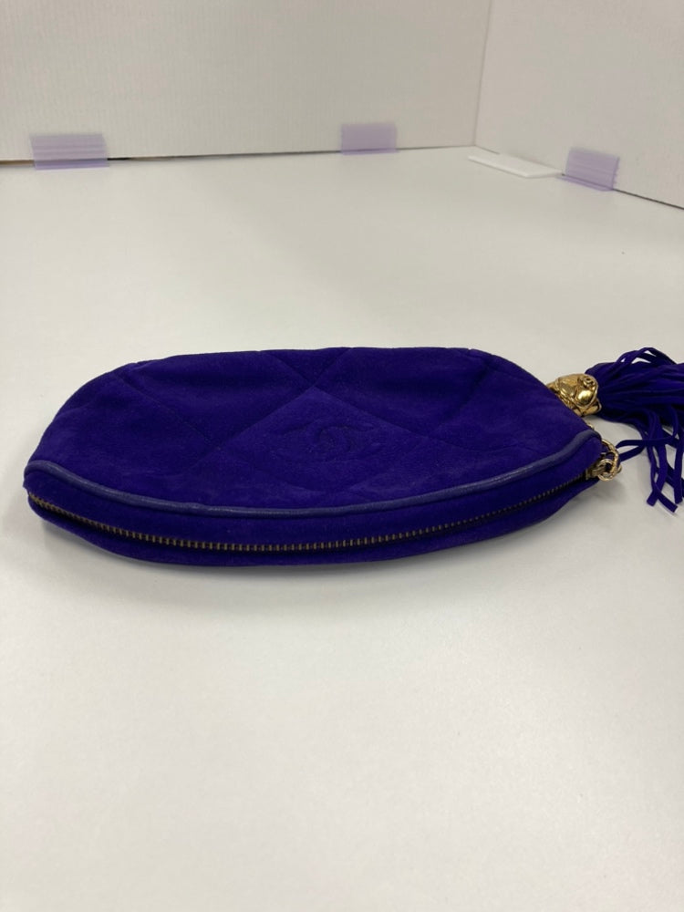 Chanel CC Daim Pompon Pochette
