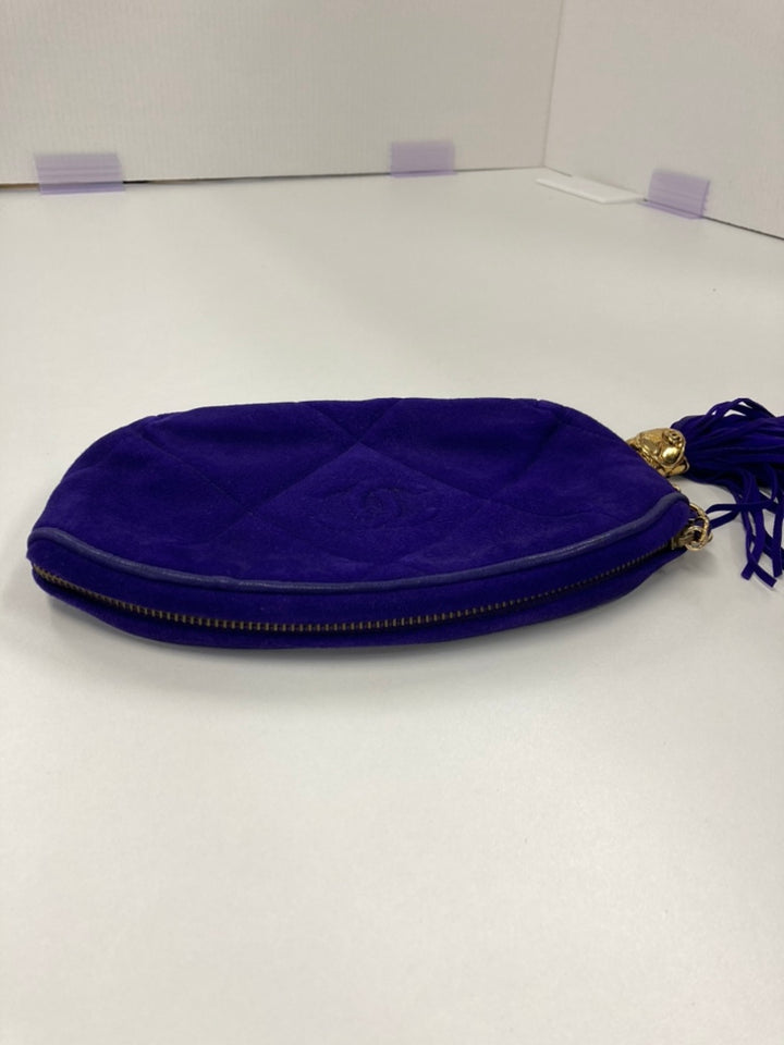 Chanel CC Daim Pompon Pochette
