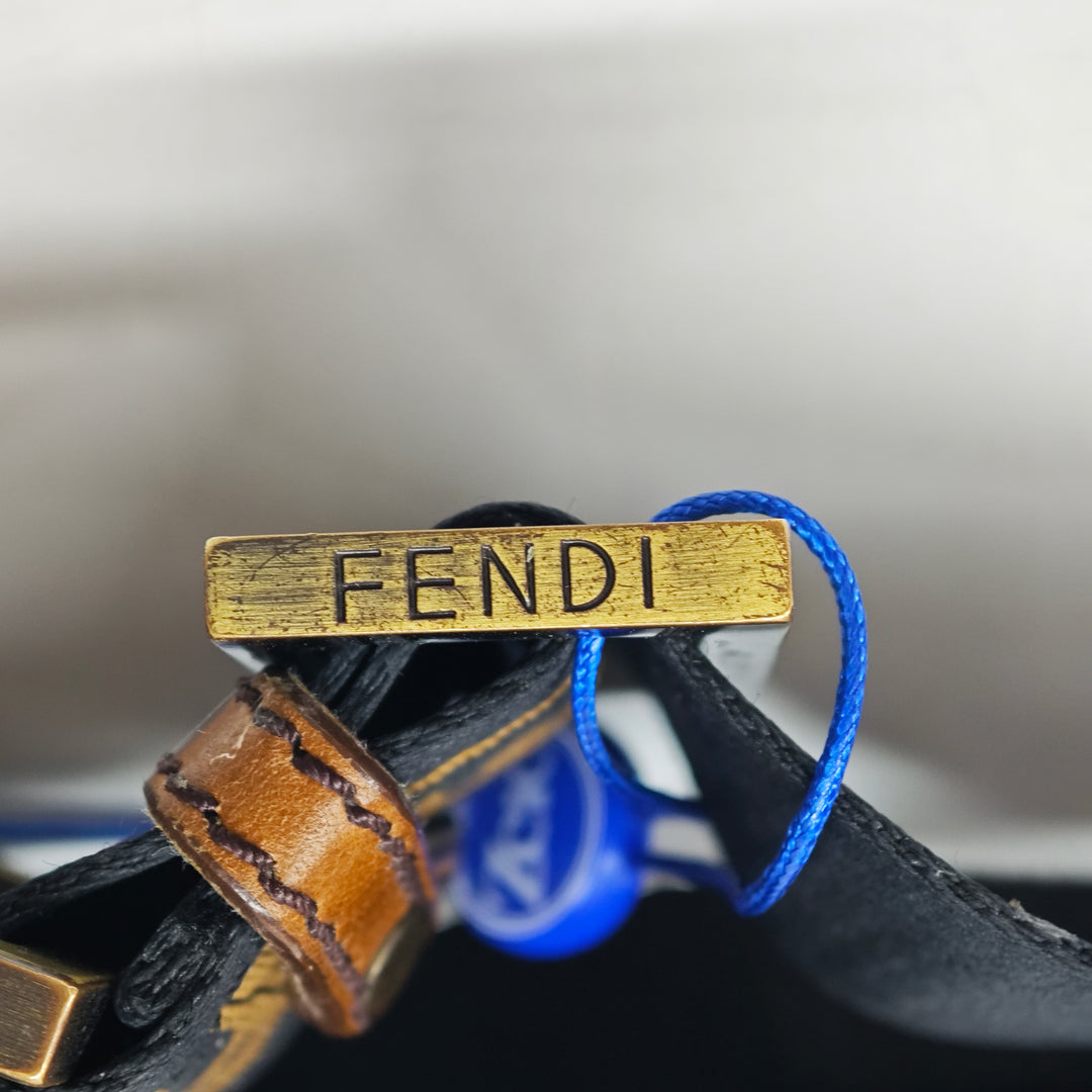 Fendi Zucca Toile Sac porté croisé