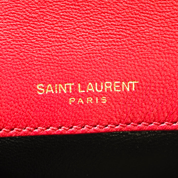 Saint Laurent Small Cuir verni Monogram Vicky Sac à chaîne