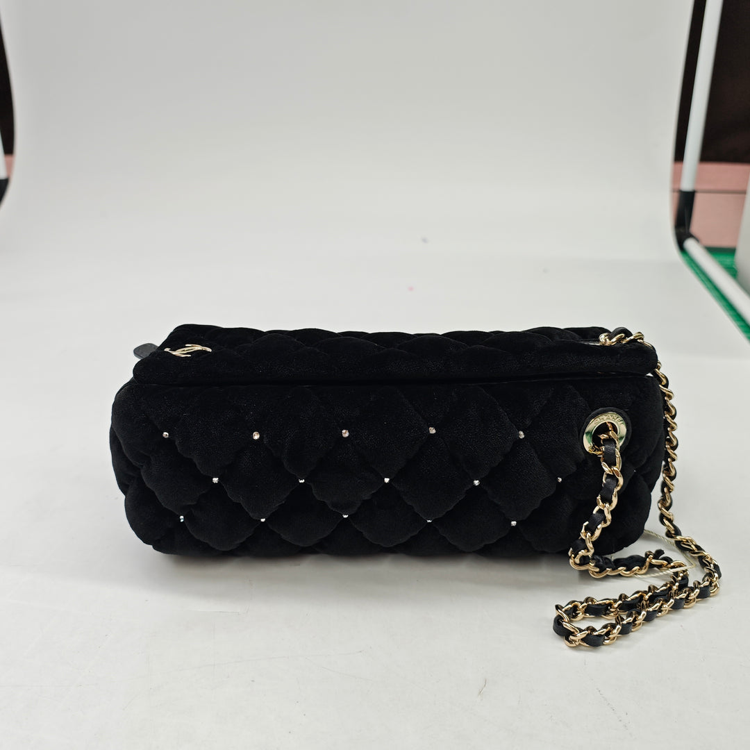 Chanel CC Matelassé Velours Cristal Wristlet Pochette