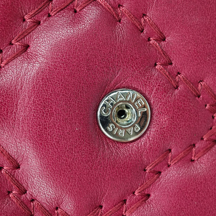 Chanel CC Matelassé Cuir de veau Double Stitch Hamptons Wallet on Chain