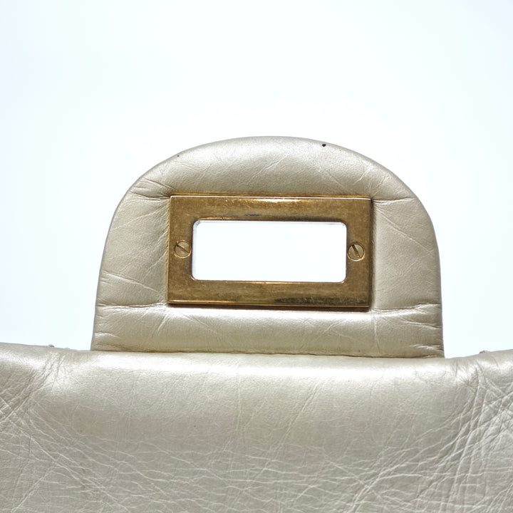 Chanel Metallic vieilli Cuir de veau Reissue 2.55 Double rabat 227