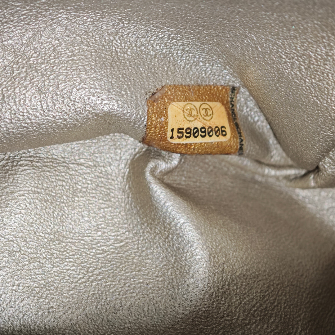Chanel Metallic vieilli Cuir de veau Reissue 2.55 Double rabat 227
