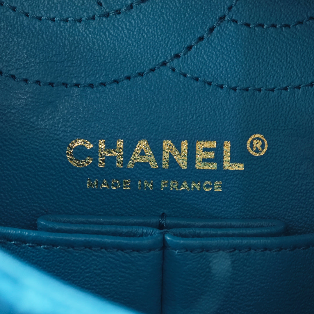 Chanel Matelassé Tweed Reissue 2.55 Double rabat 225