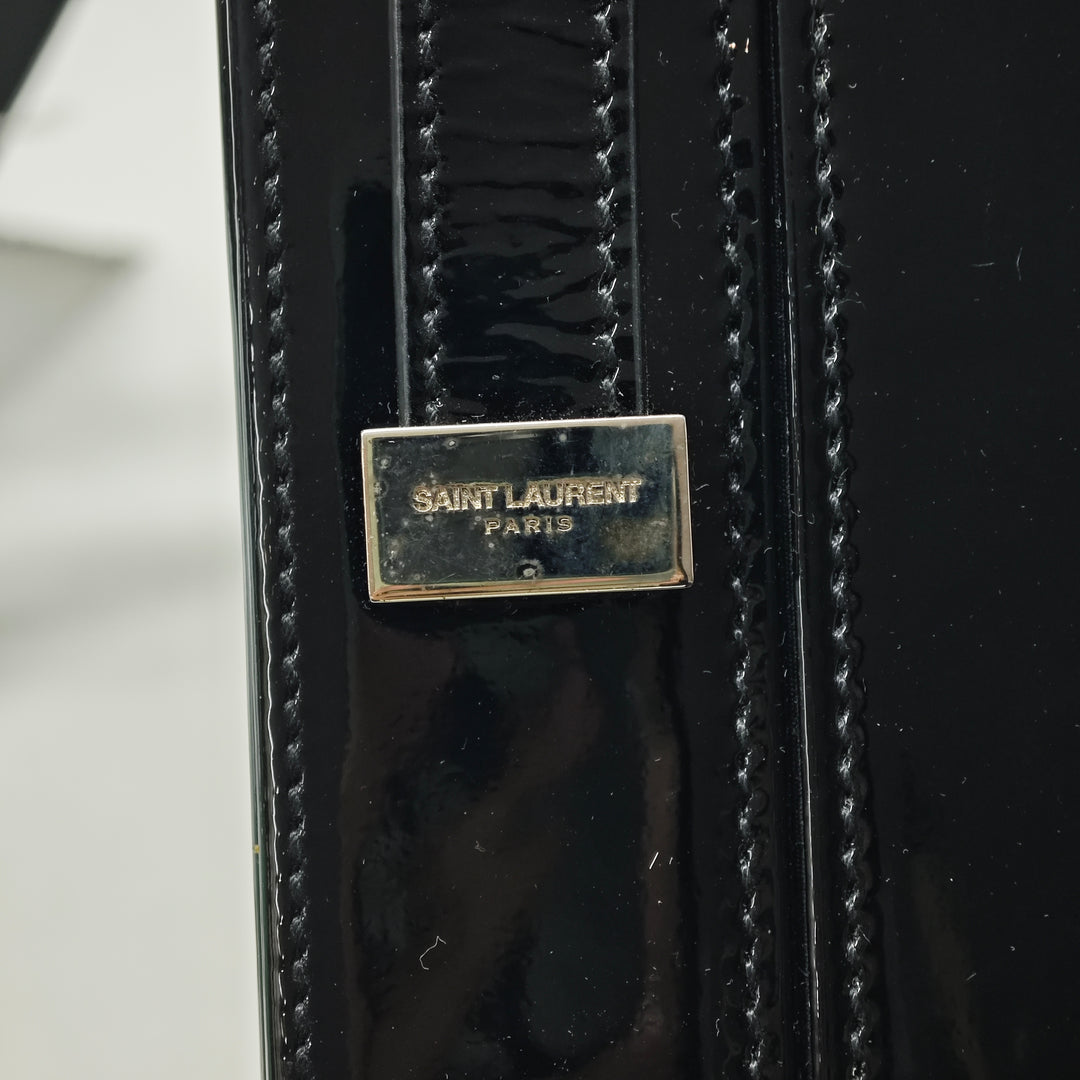 Saint Laurent Cuir verni Sac caméra