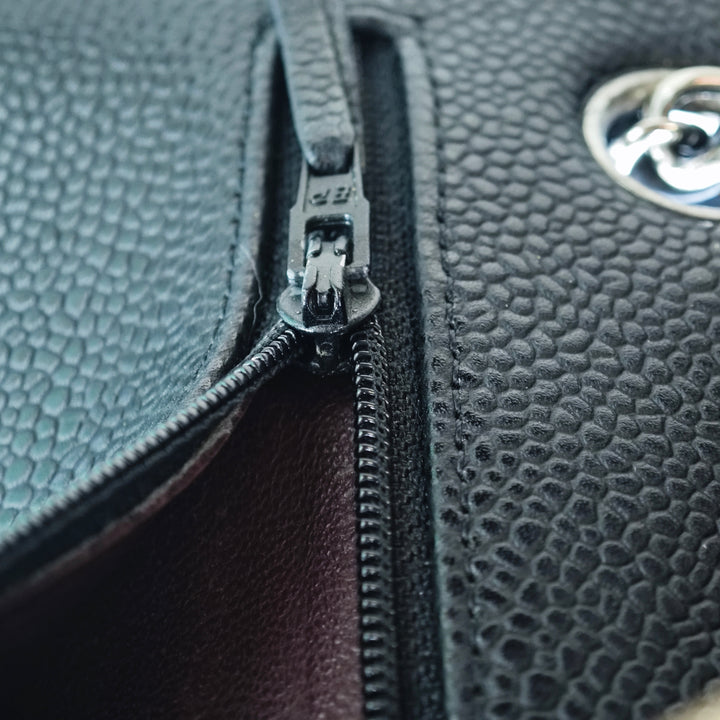 Chanel Medium Classic Caviar Double rabat