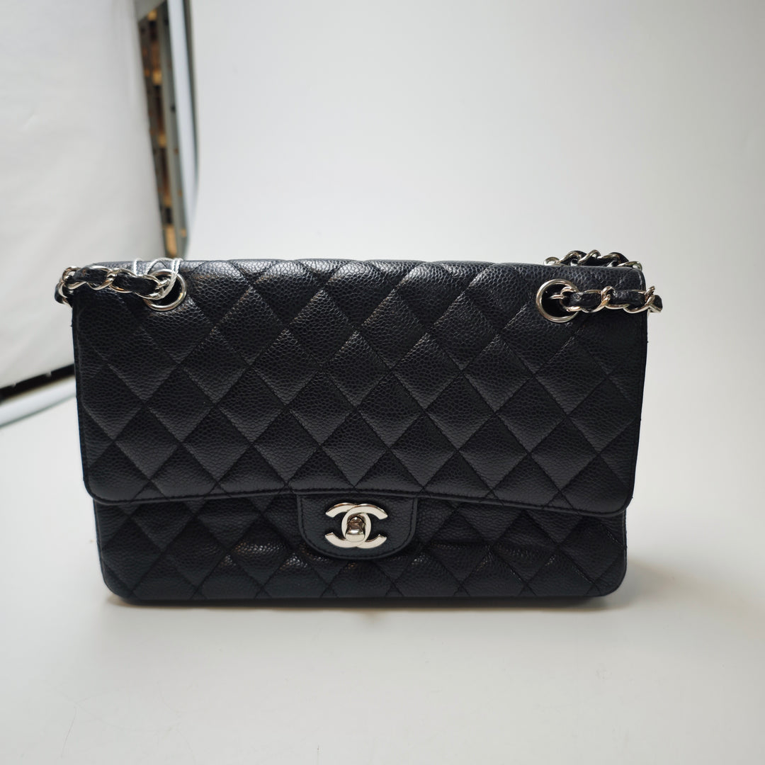Chanel Medium Classic Caviar Double rabat