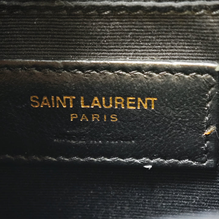 Saint Laurent Croc embossé Cuir verni Rond Vinyle Sac caméra