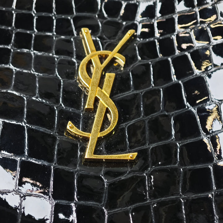 Saint Laurent Croc embossé Cuir verni Rond Vinyle Sac caméra