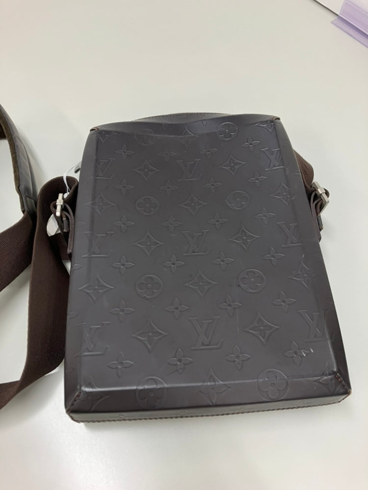 Louis Vuitton Monogram Glace Bobby