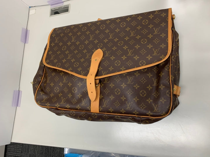 Louis Vuitton Monogram Sac Chasse Hunting Sac