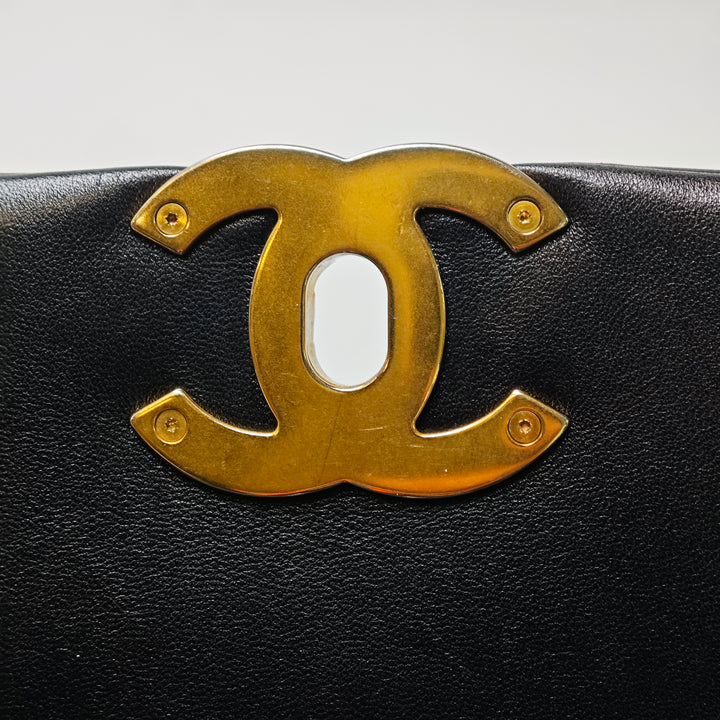 Chanel Large Cuir d’agneau 19 à rabat