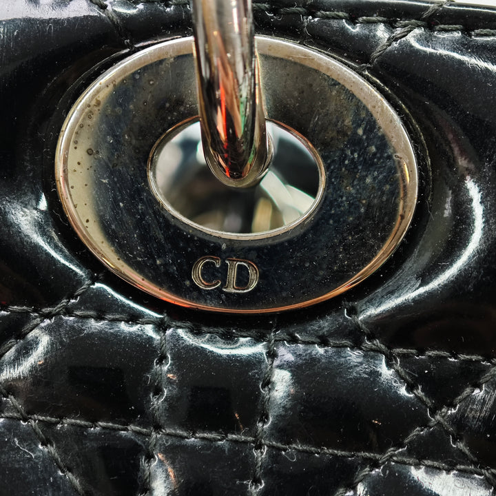 Dior Medium Cuir verni Cannage Lady Dior
