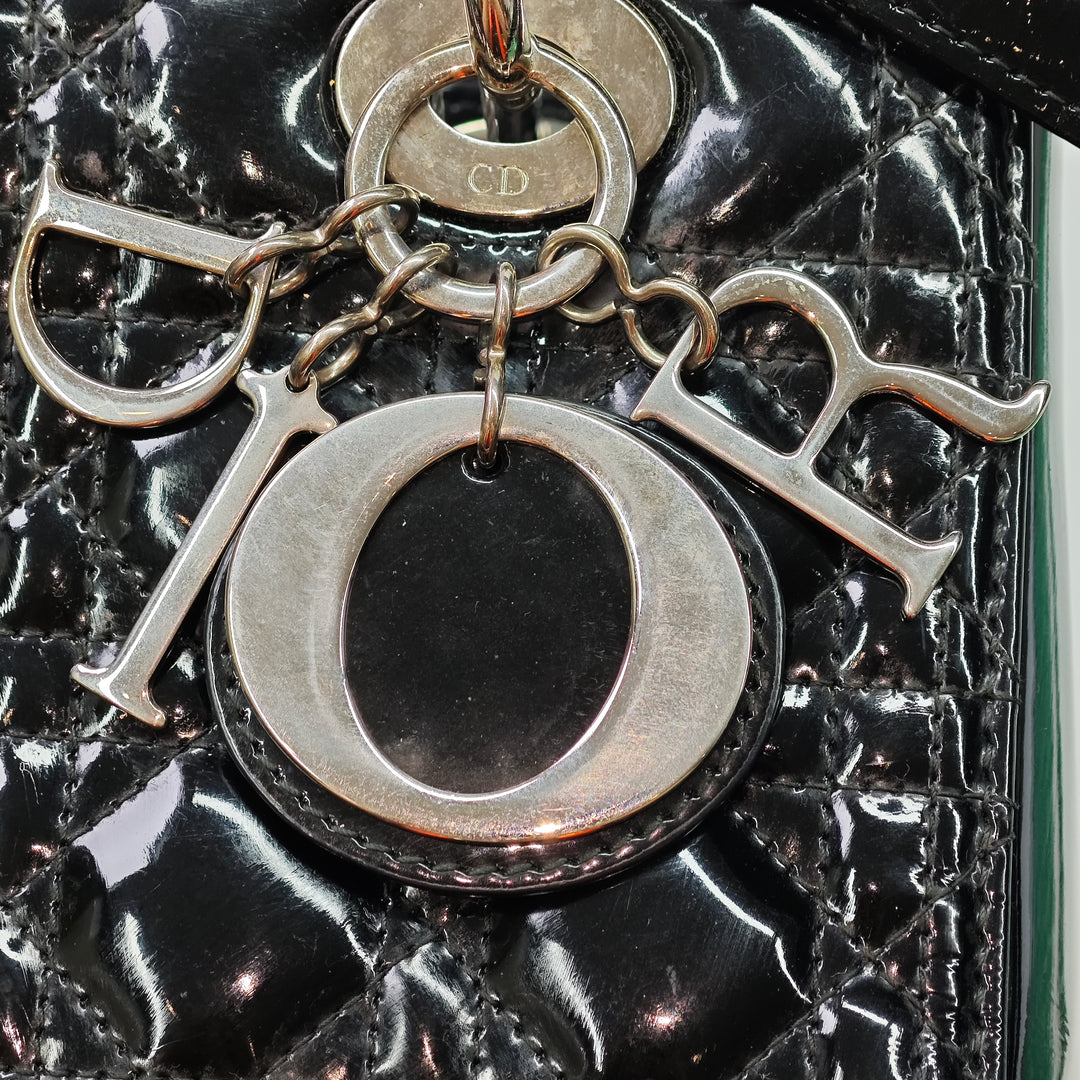 Dior Medium Cuir verni Cannage Lady Dior