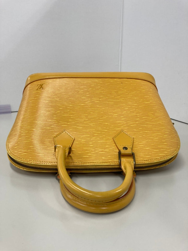 Louis Vuitton Epi Alma PM