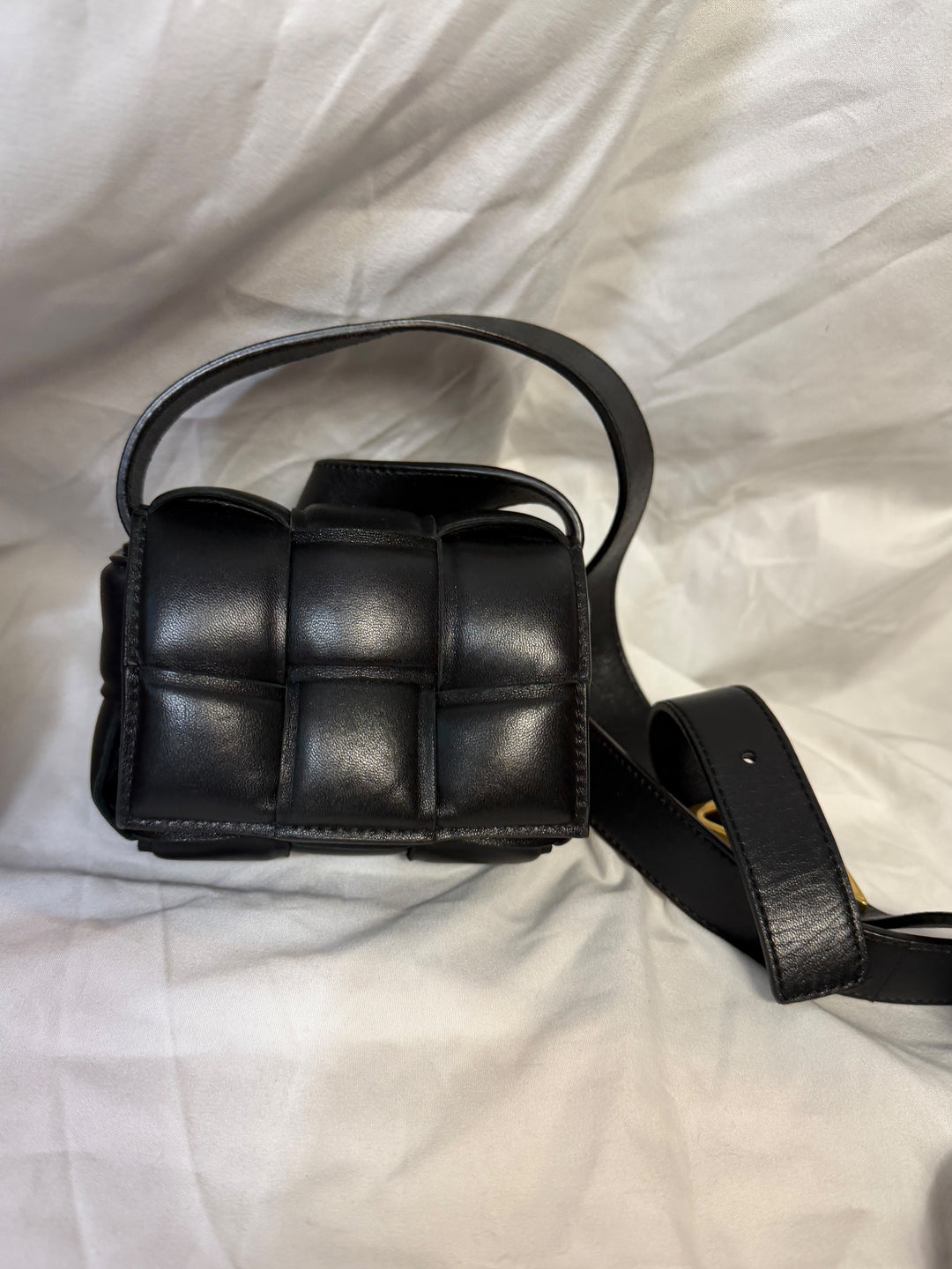Bottega Veneta Candy Nappa Intrecciato Padded Cassette Sac porté croisé