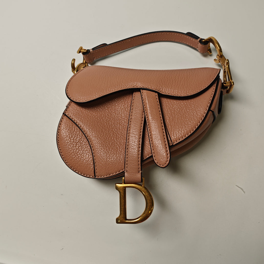 Dior Micro Cuir de chèvre Saddle Sac