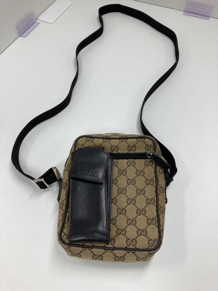 Gucci GG Toile Sac porté croisé
