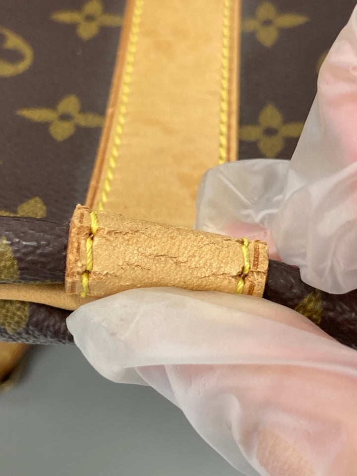 Louis Vuitton Monogram Keepall Bandouliere 50