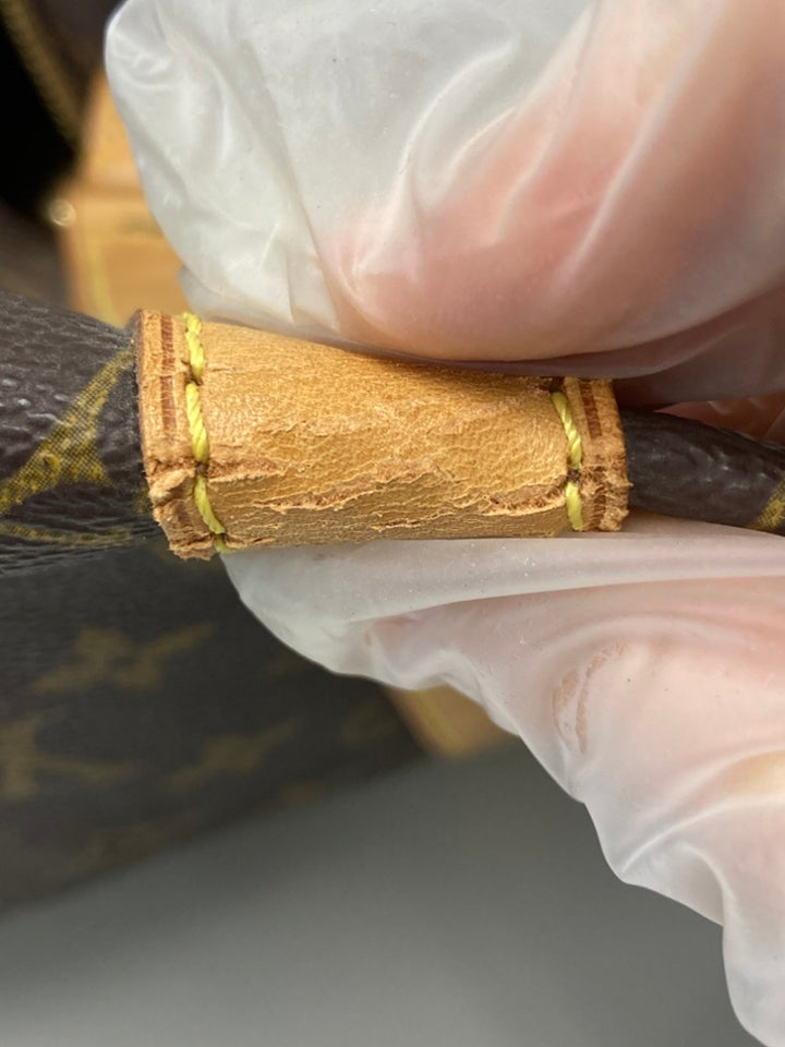 Louis Vuitton Monogram Keepall Bandouliere 50