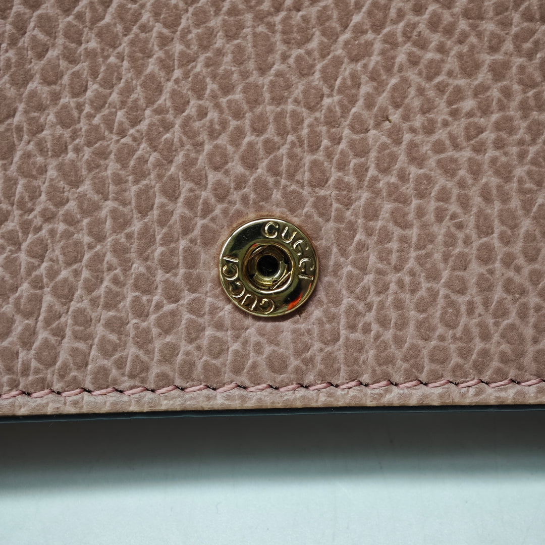 Gucci Cuir Betty Wallet on Chain