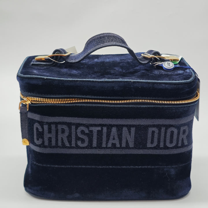 Dior brodé Velours Diortravel Vanity