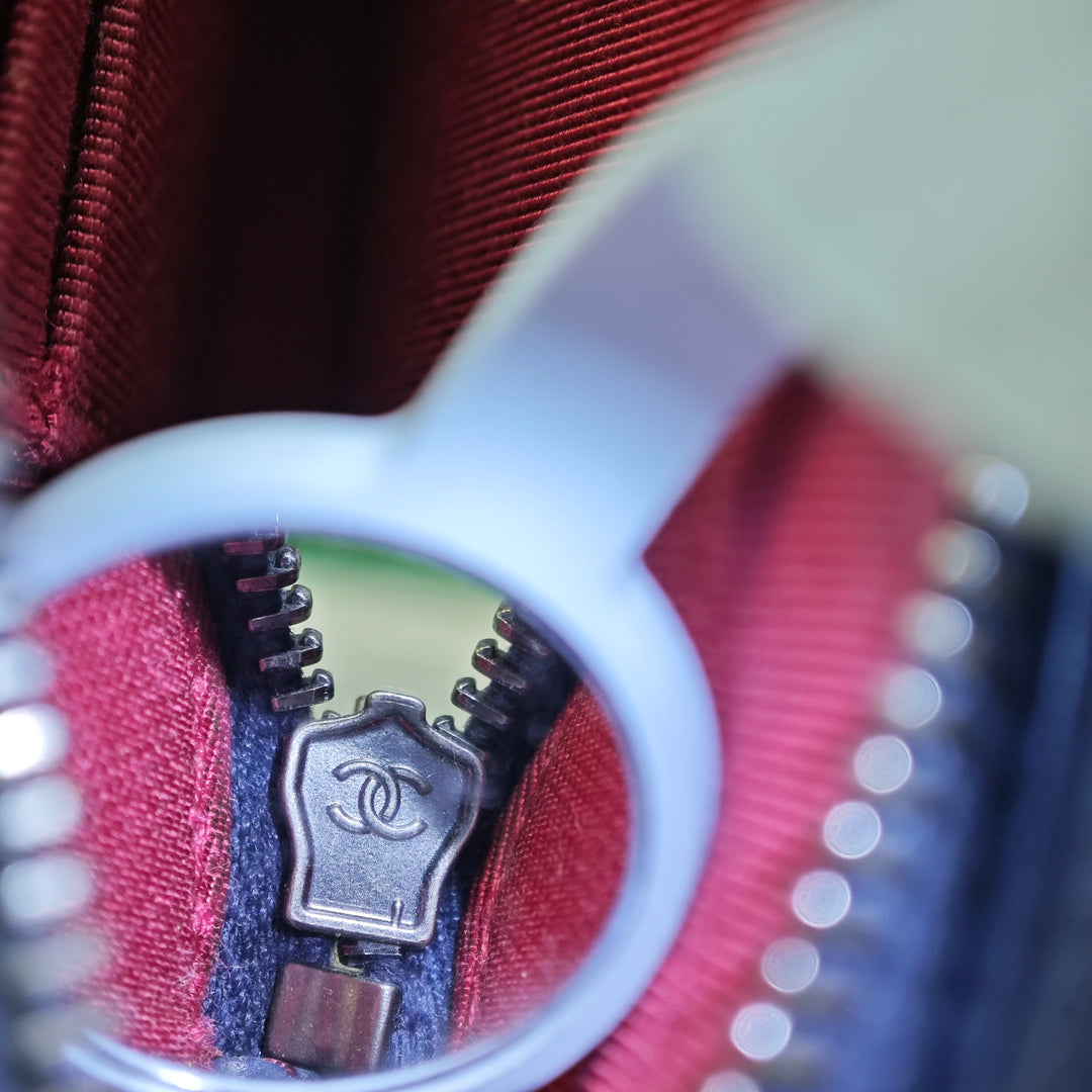 Chanel Bicolor vieilli Cuir de veau Gabrielle Double Zip Pochette avec chaîne