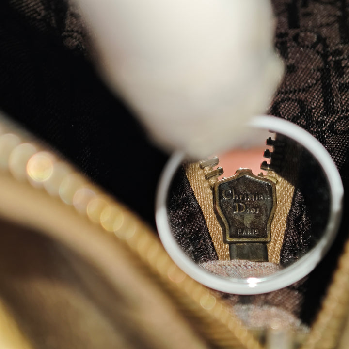 Dior Medium Metallic Cuir d’agneau Cannage Lady Dior