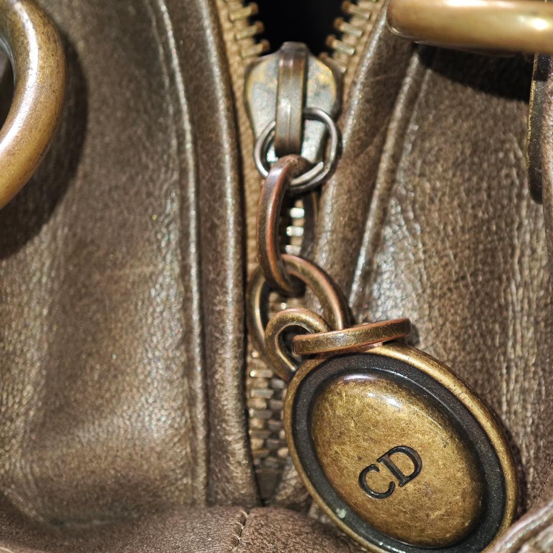 Dior Medium Metallic Cuir d’agneau Cannage Lady Dior