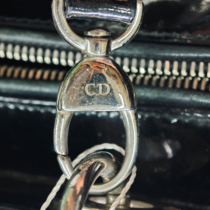 Dior Medium Cuir verni Cannage Lady Dior