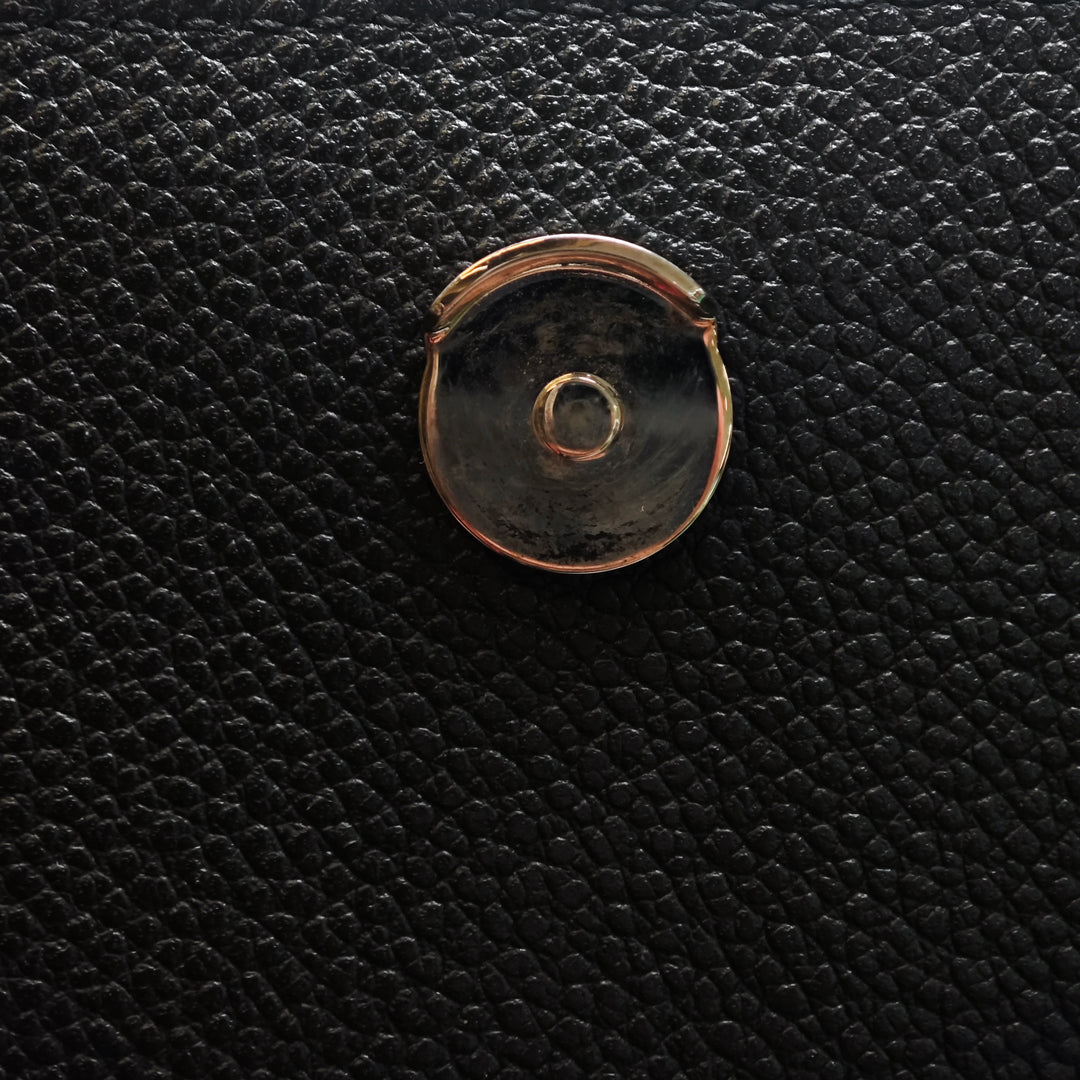 Saint Laurent Medium Cuir de veau grainé Monogram Sunset Sac porté croisé