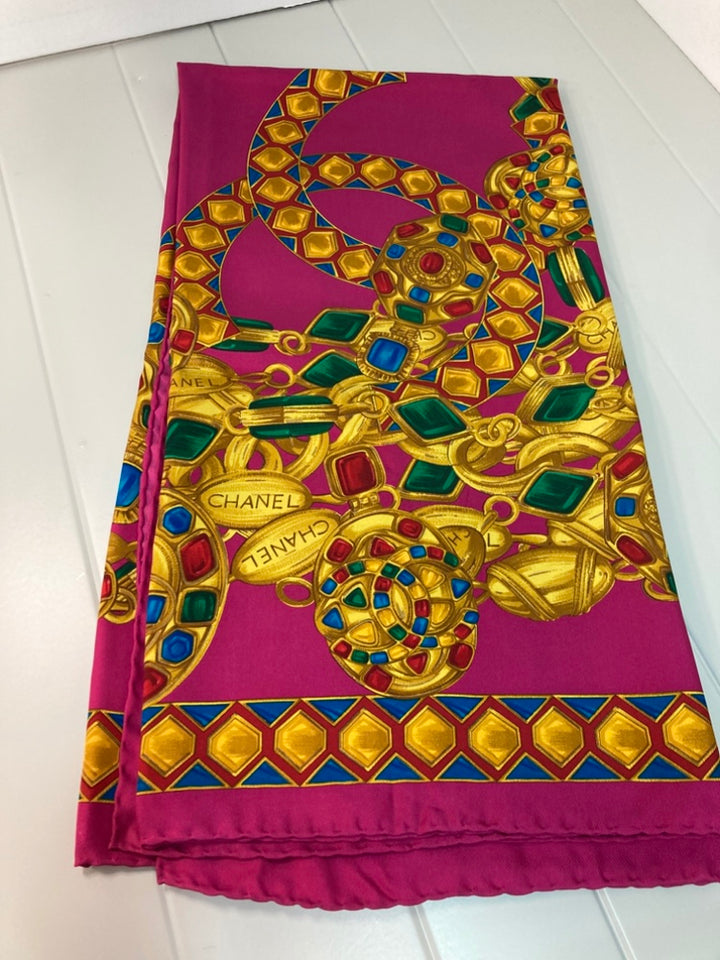 Chanel CC Gripoix Soie Foulard