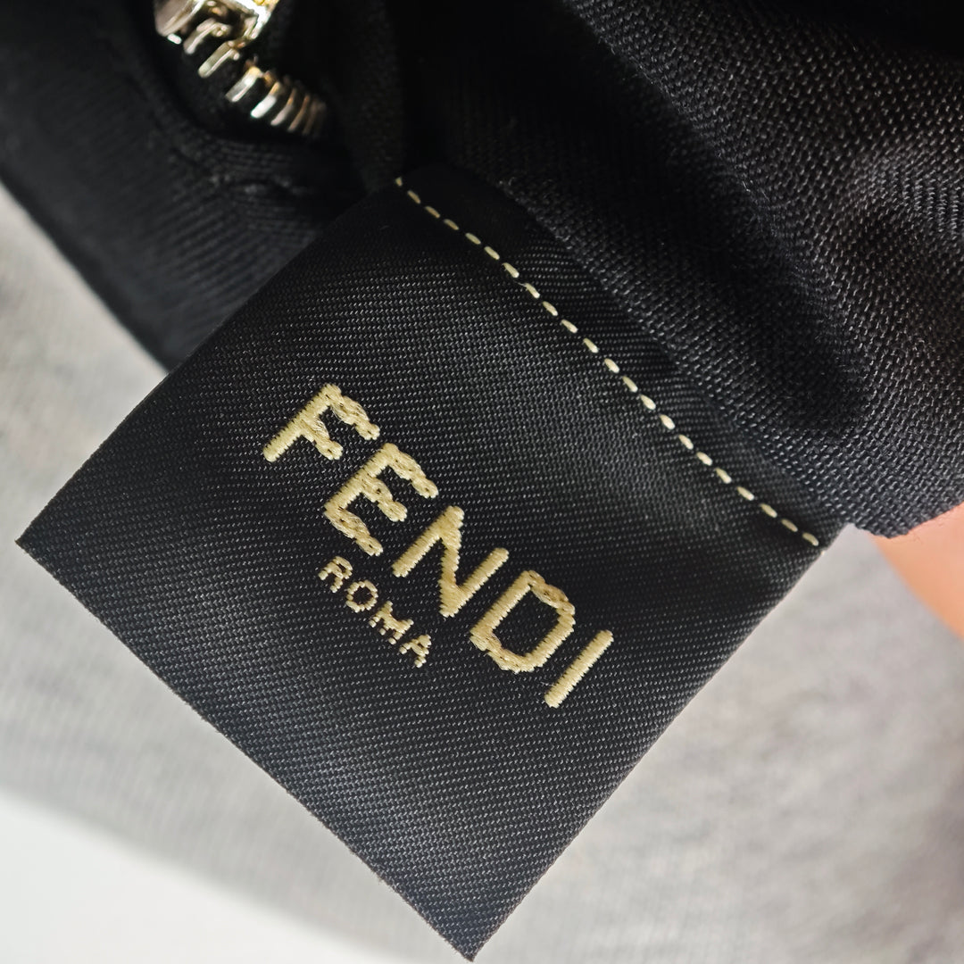 Fendi Marc Jacobs Medium Jersey Logo Baguette Sac