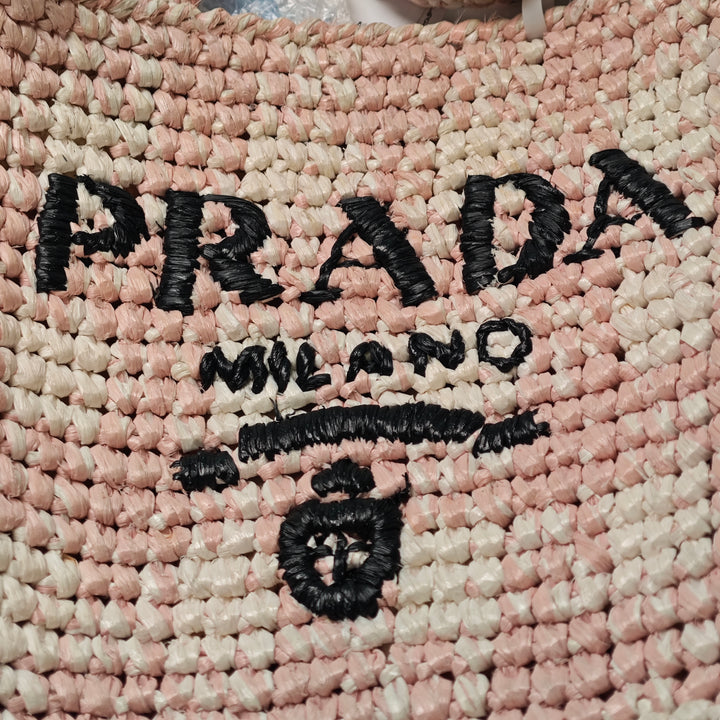 Prada Raffia Effect Crochet brodé Logo Sac porté croisé