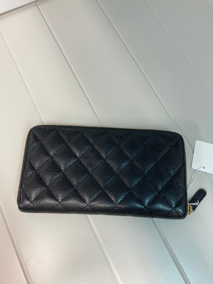 Chanel CC Matelassé Caviar Portefeuille long zippé