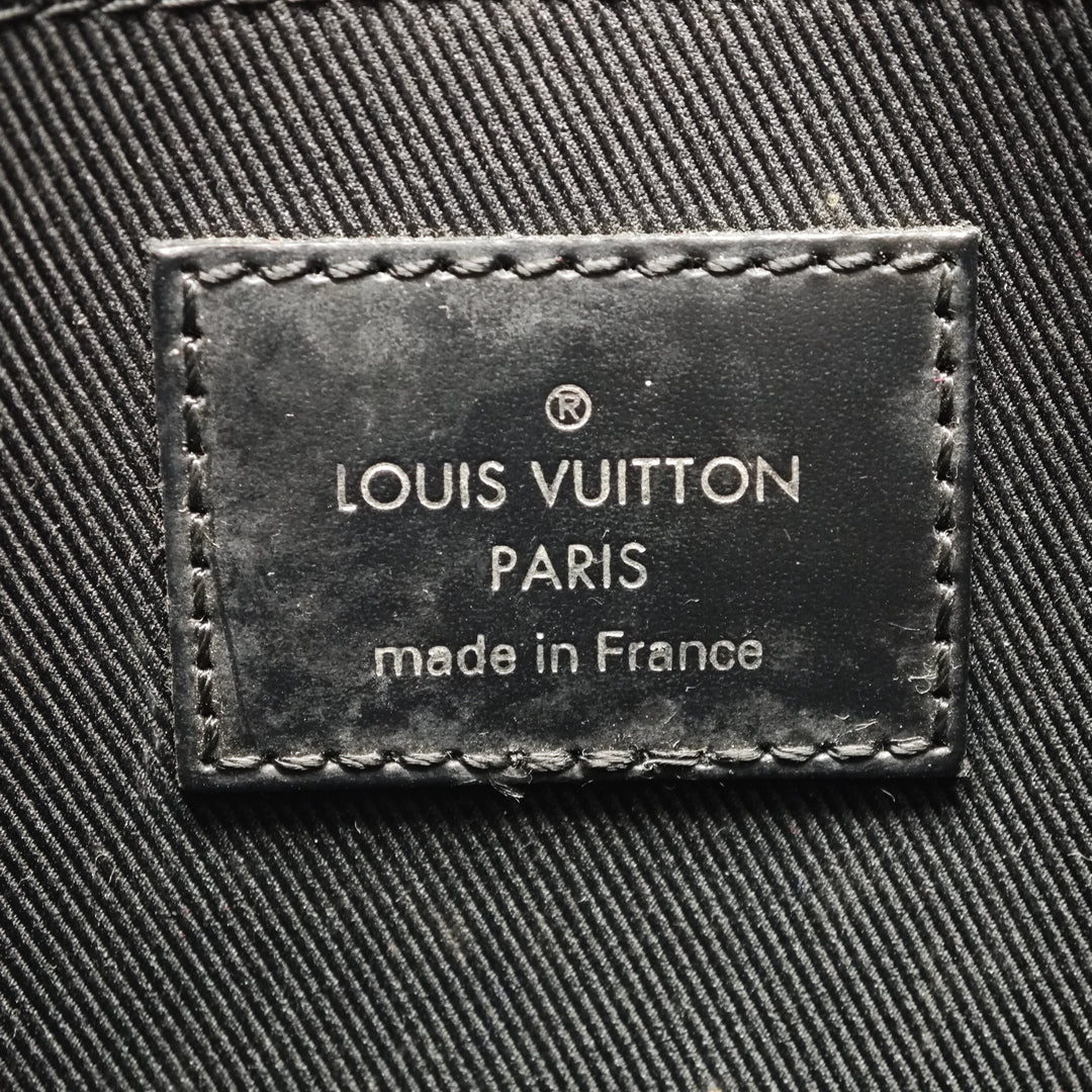 Louis Vuitton Monogram Pochette Plate MM