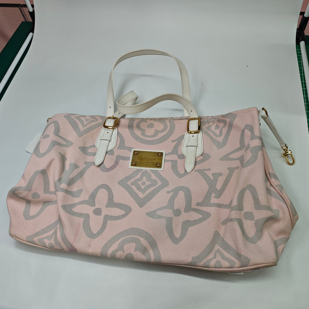 Louis Vuitton Monogram Toiletry Pochette 26