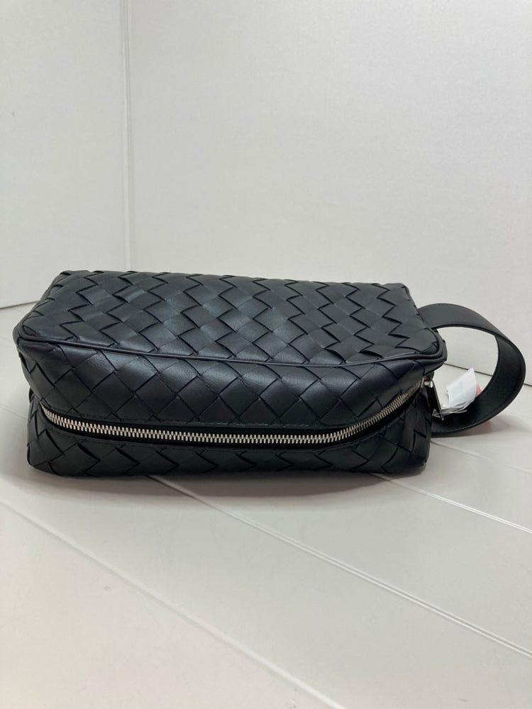 Bottega Veneta Nappa Intrecciato Travel Pochette