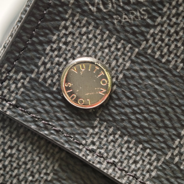 Louis Vuitton Damier Graphite Alpha Pochette GM