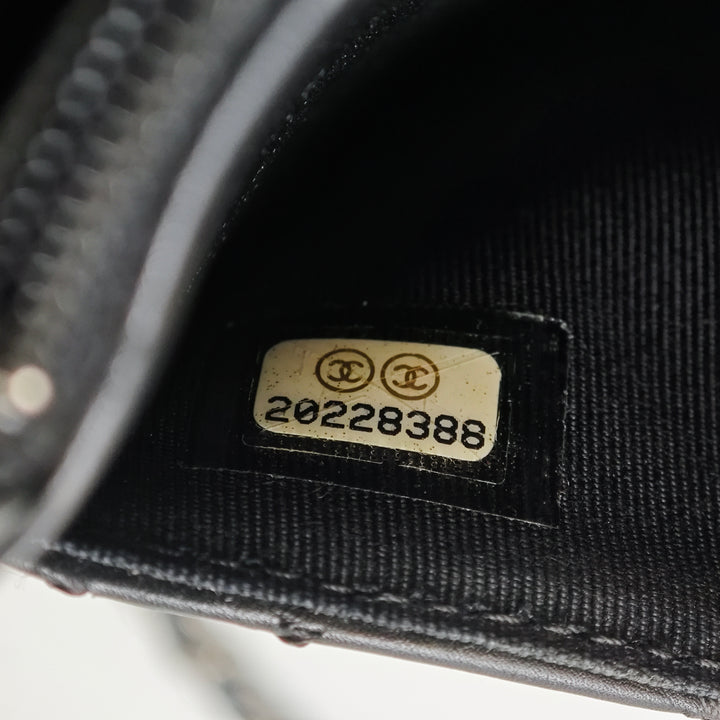 Chanel CC Matelassé Cuir de veau Double Stitch Hamptons Wallet on Chain