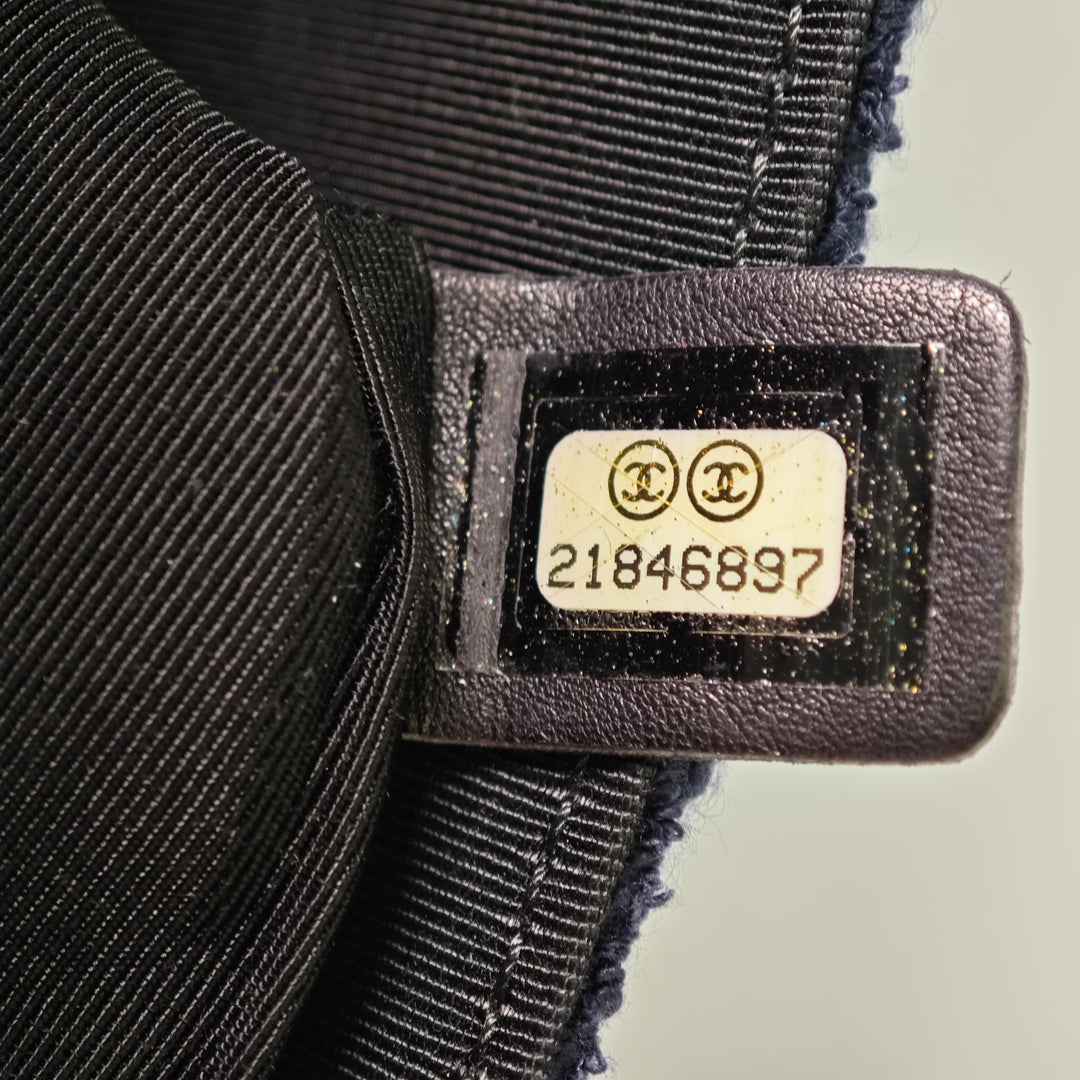 Chanel CC Matelassé Tweed Accordion à rabat