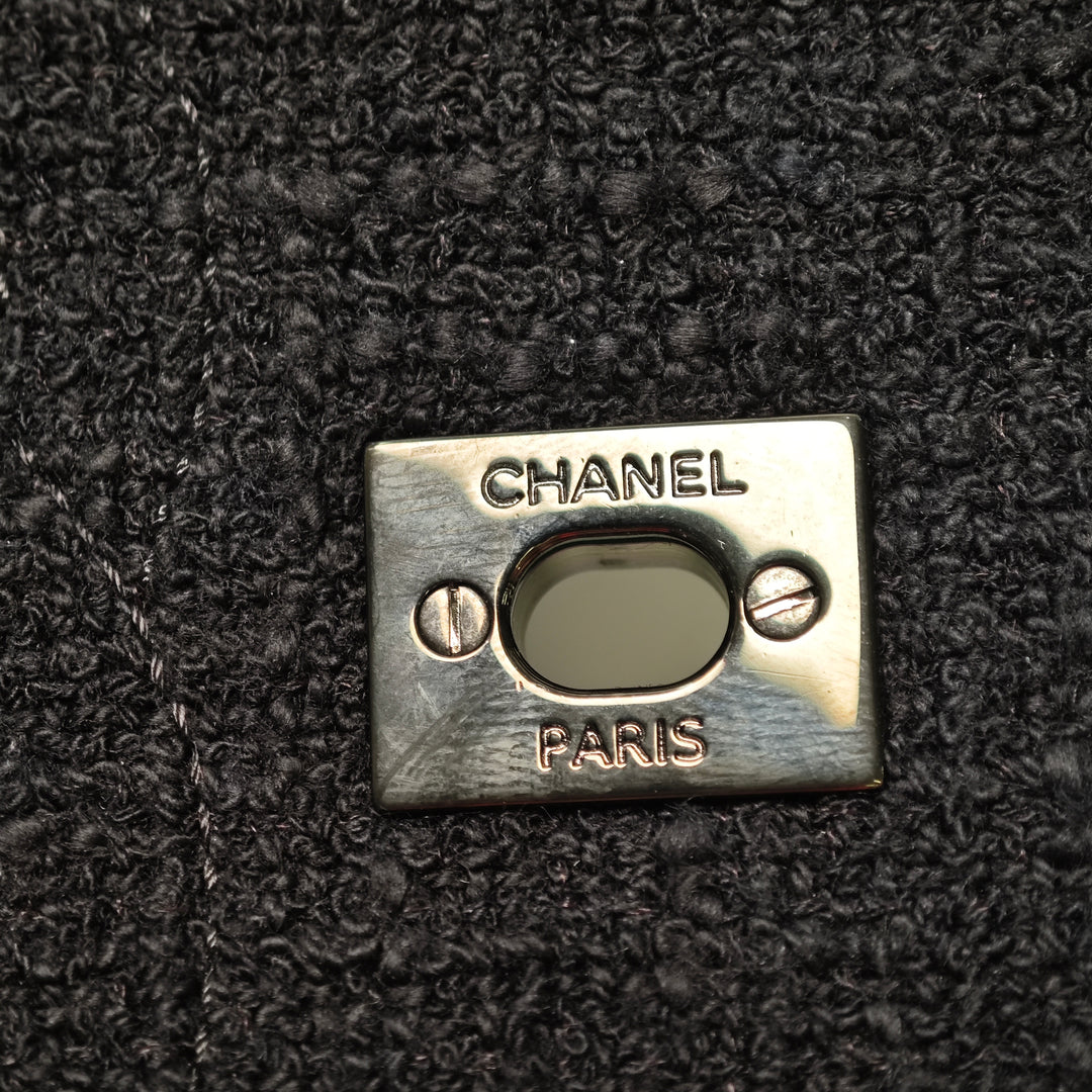 Chanel CC Matelassé Tweed Accordion à rabat