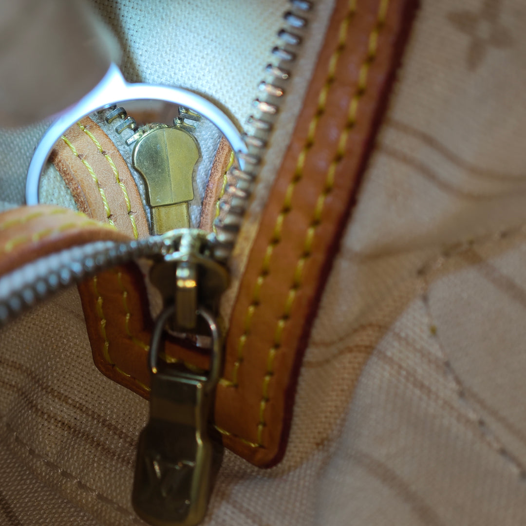 Louis Vuitton Damier Azur Neverfull MM