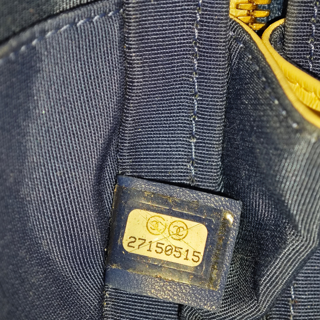 Chanel Small CC Crumpled Cuir de veau Vanity