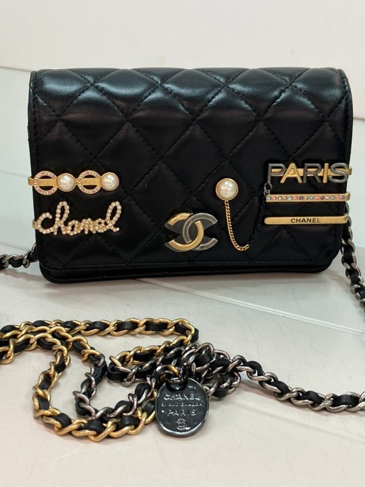Chanel Mini CC Matelassé Cuir d’agneau Coco Clips Wallet on Chain